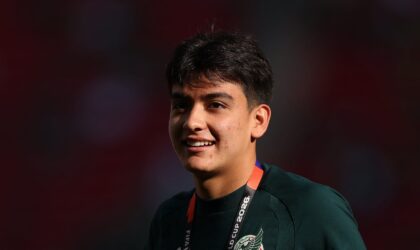 A 17-Year-Old Mexican Playmaker Has Caught Manchester United’s Eye. Should They Move Now?