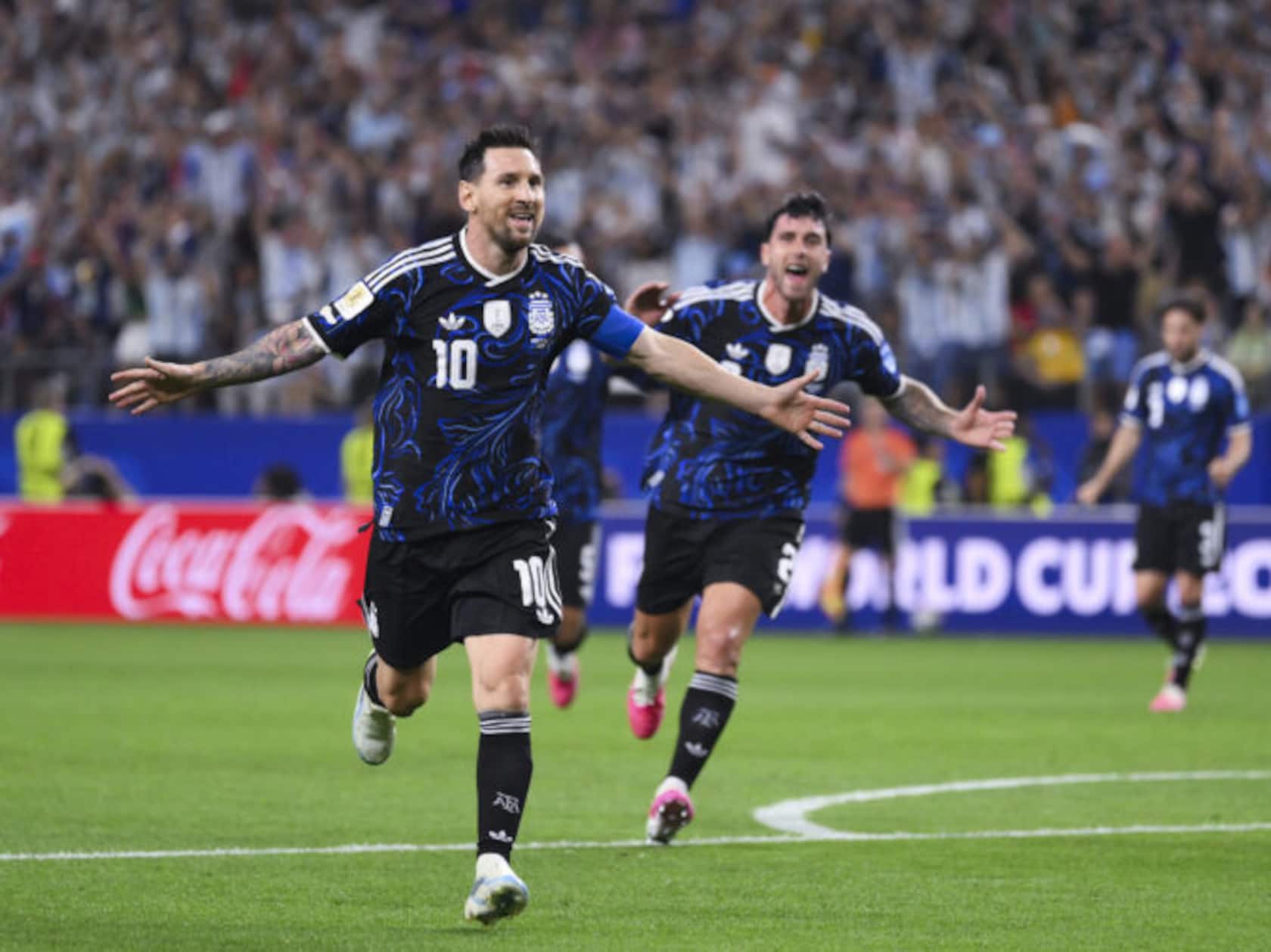 Messi, Mbappe and a 40-Year-Old Goalkeeper Headline the World Cup Group Stage Best XI