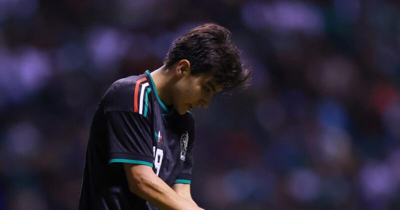 17-Year-Old Mexican Playmaker Is on Man United’s Radar. Here’s Why That Matters.