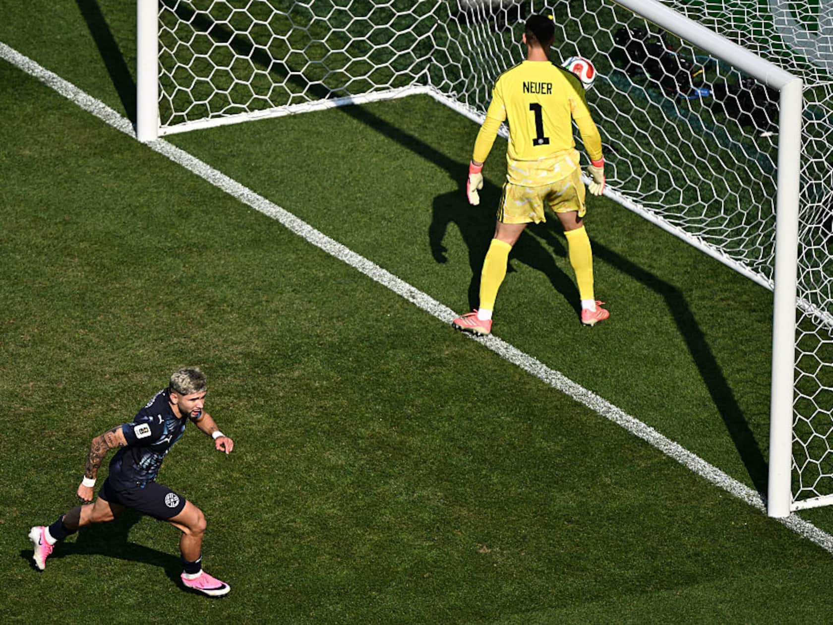 40-Year-Old Neuer Just Set a World Cup Record He Didn’t Want. That’s a Problem for Germany.