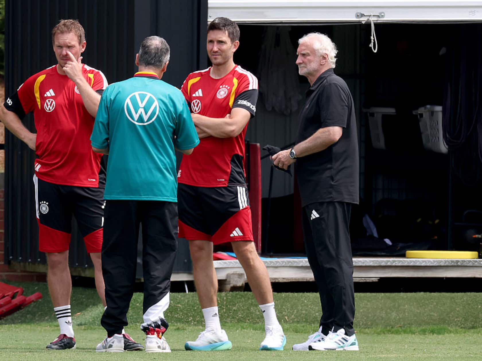 Rudi Völler Backs Julian Nagelsmann After Germany’s World Cup Exit. But He Can’t Make the Decision Alone.