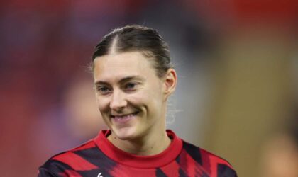 Manchester United Says Goodbye to Two Veterans as Blundell and Galton Move On