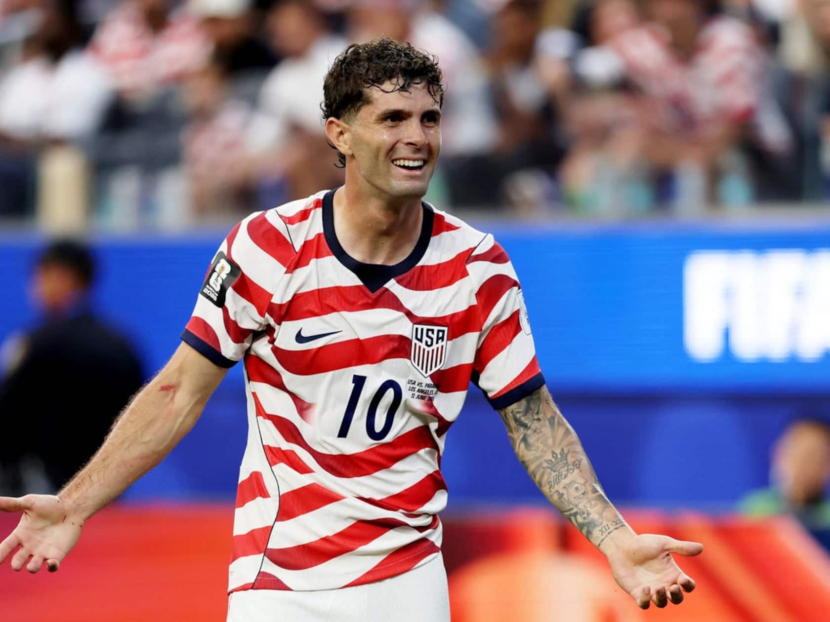Pulisic Motioned ‘I’m OK’ to His Family — But His Halftime Exit Has Everyone Worried