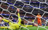 Japanese Fans Clean Stadium After Netherlands Draw — and Germany Drops Seven on Curacao