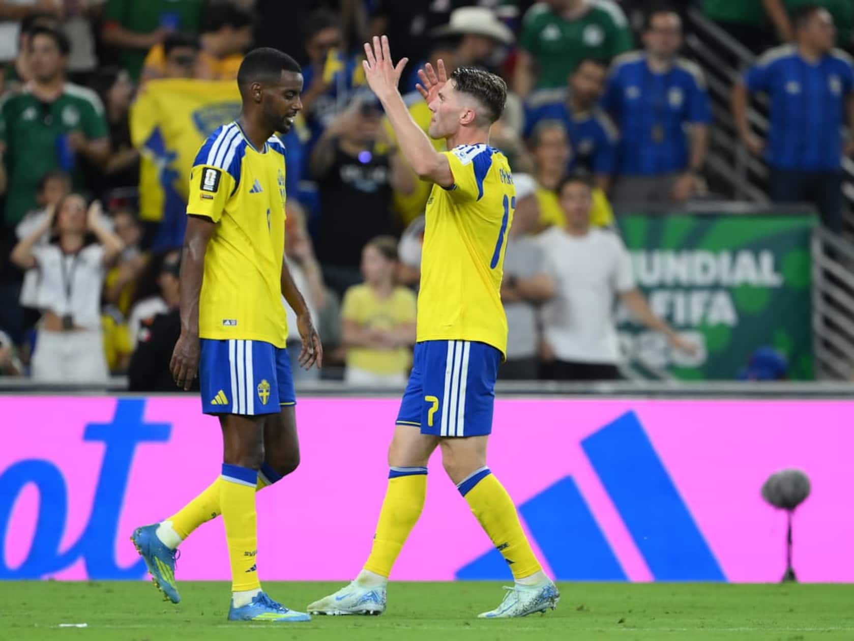 Gyokeres and Isak Light Up World Cup as Liverpool Star Silences Injury Doubts