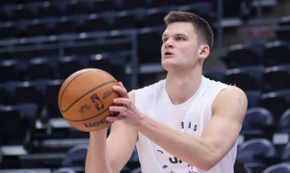 JJ Redick Already Has a Specific Shot in Mind for Lakers Newcomer Walker Kessler