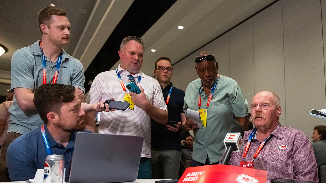 Patrick Mahomes Return Raises 1 Question That Could Decide the Chiefs’ 2026 Season