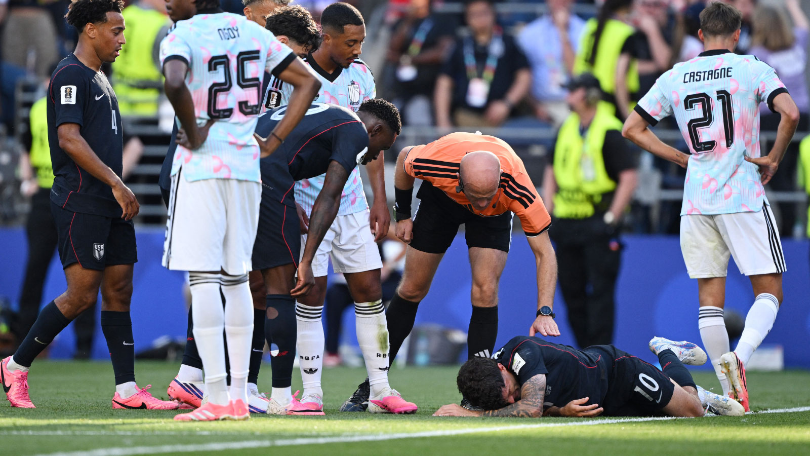 Pulisic’s World Cup Ends in Pain and Elimination After 4-1 Loss to Belgium