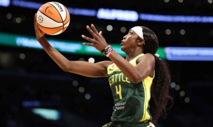 Rookie Flau’jae Johnson Puts the Storm on Her Back and Ends a Brutal Road Skid
