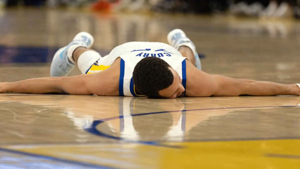 Steph Curry Isn’t Leaving Golden State. Here’s What the Warriors Do Next.