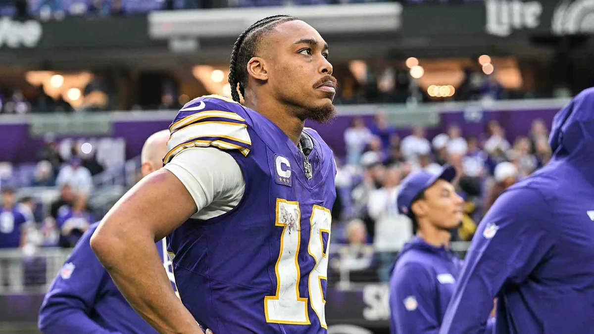 Justin Jefferson Might Decide the Vikings’ QB Battle. That’s a Problem.