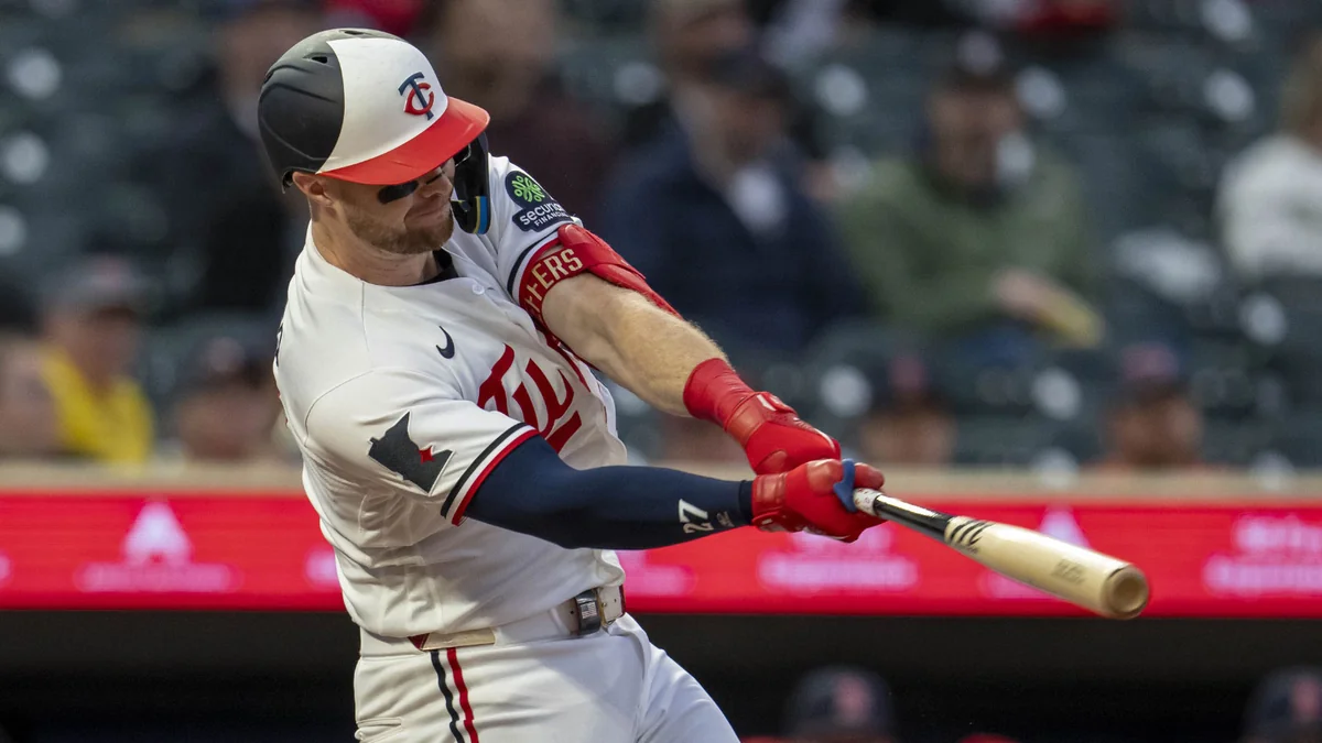 Byron Buxton Isn’t Going Anywhere. The Twins Have No Choice.