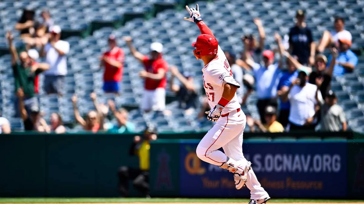 Mike Trout’s Son Beckham Already Has a Bold Take on Being Better Than Dad