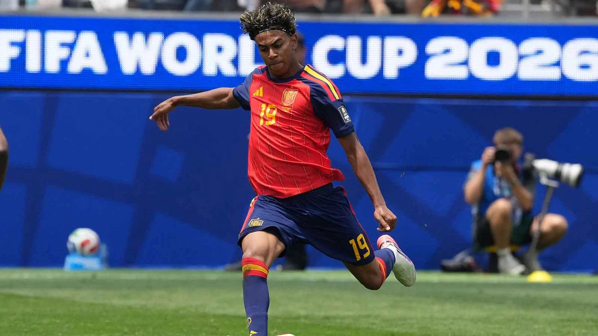 Spain Shuts Out France 2-0, Punches Ticket to First World Cup Final Since 2010