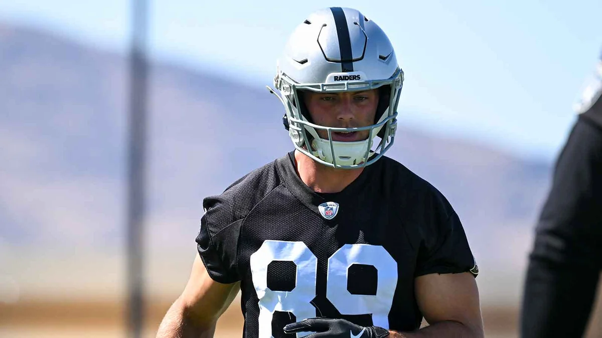 Brock Bowers Could See Jaxon Smith-Njigba-Type Volume Under Klint Kubiak, Analyst Says