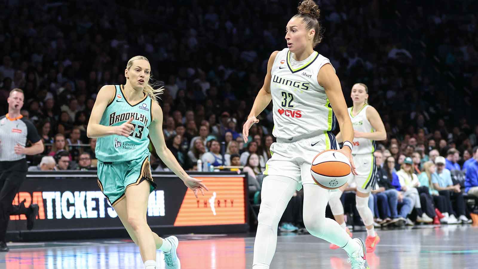 Jessica Shepard Just Did Something No WNBA Player Has Done in a Decade