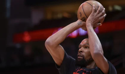 Kevin Durant Called Philly Fans ‘Dangerous’ and the Internet Agreed