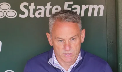 A Cubs reporter accidentally posted a private message insulting the front office. Now he’s apologizing.