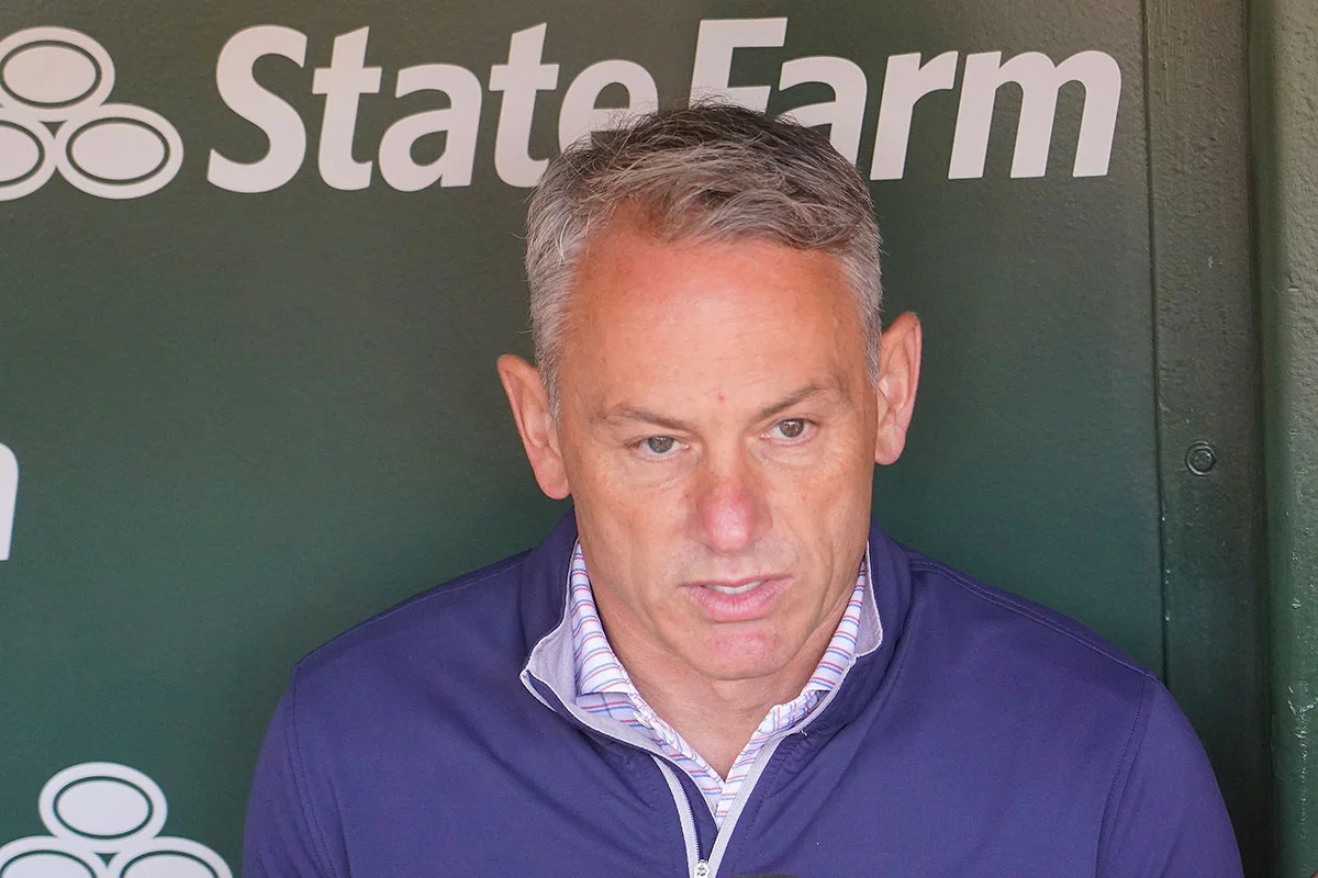A Cubs reporter accidentally posted a private message insulting the front office. Now he’s apologizing.