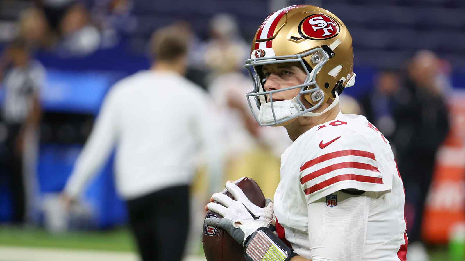 Mac Jones Says the 49ers’ ‘Family Vibe’ Is Something He Never Had Before