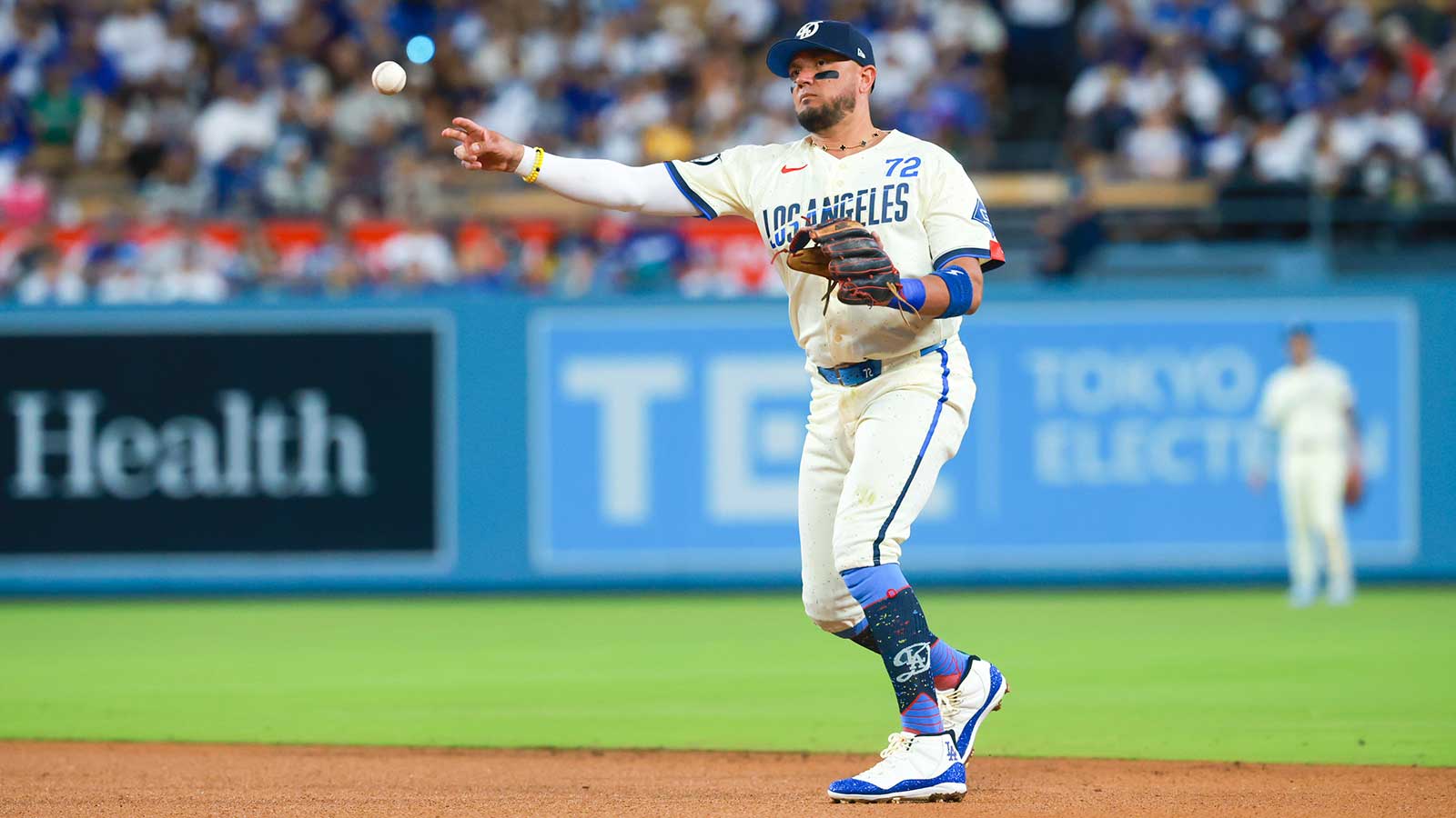 Miguel Rojas Owns Up to Costly Mistakes After Dodgers’ 4-3 Meltdown vs. Rockies