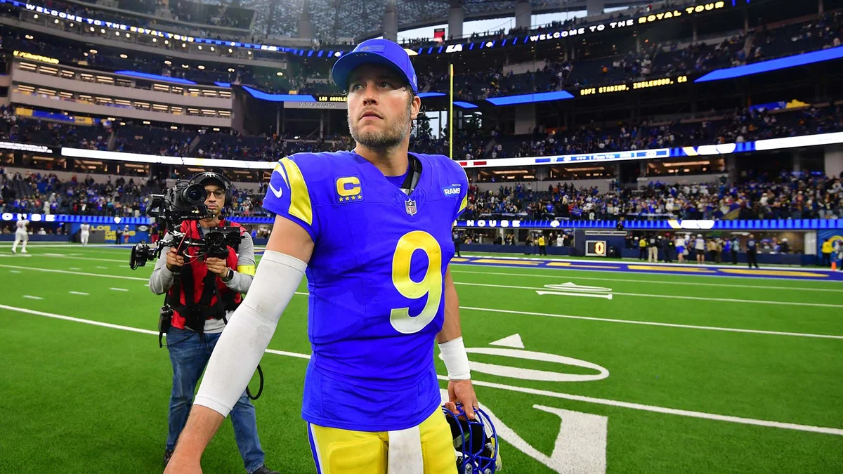 Matthew Stafford Paid for a Teammate’s Wife to Fly Home. They’d Known Each Other a Month.