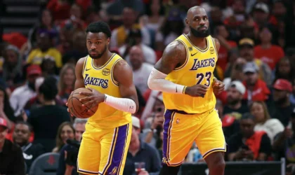 LeBron to Leave Lakers. Bronny’s Staying. Those Two Things Are Not Connected.