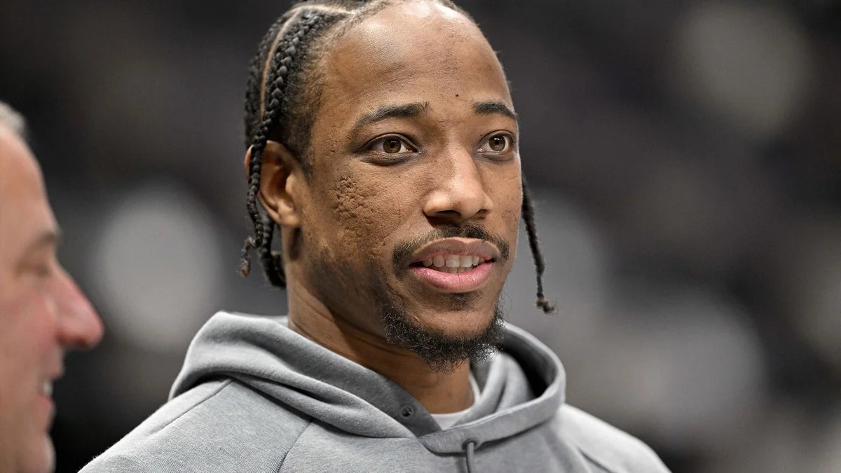 DeMar DeRozan to Toronto? A Longtime Raptors Insider Explains Why It Probably Won’t Happen
