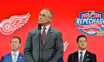 Steve Yzerman Steps Down as Red Wings GM After Another Playoff Miss