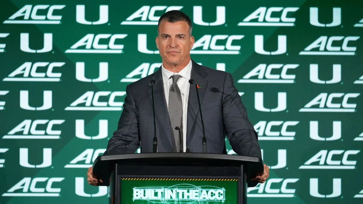 Mario Cristobal Made One Thing Clear to Michael Irvin: No More Kisses