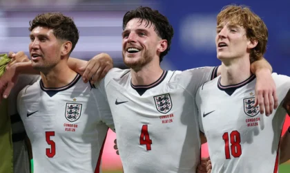Anthony Gordon’s First World Cup Goal Puts England Ahead of Argentina in Semifinal