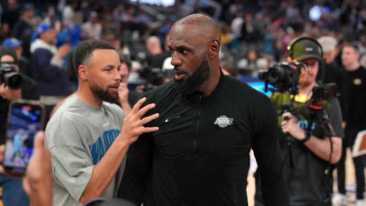 Stephen Curry Just Changed His Approach to Recruiting LeBron. That Might Mean Something.