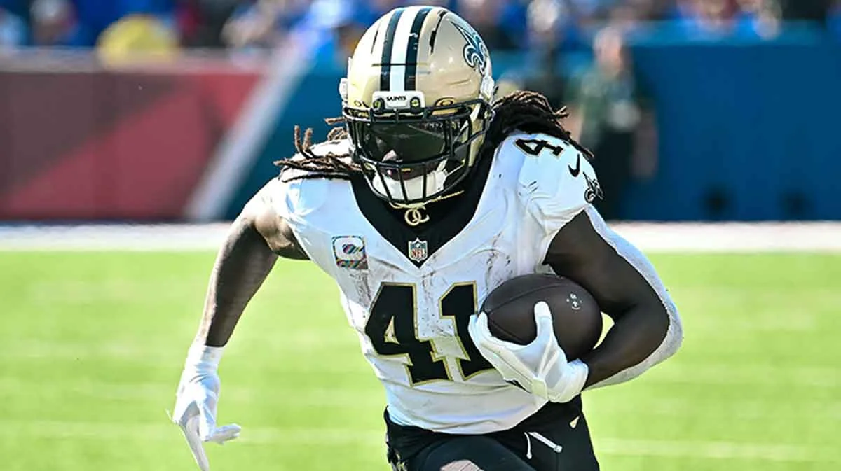 Alvin Kamara Is ‘Pissed Off’ About 2025 Narratives, Says Terron Armstead. Here’s Why That Matters.