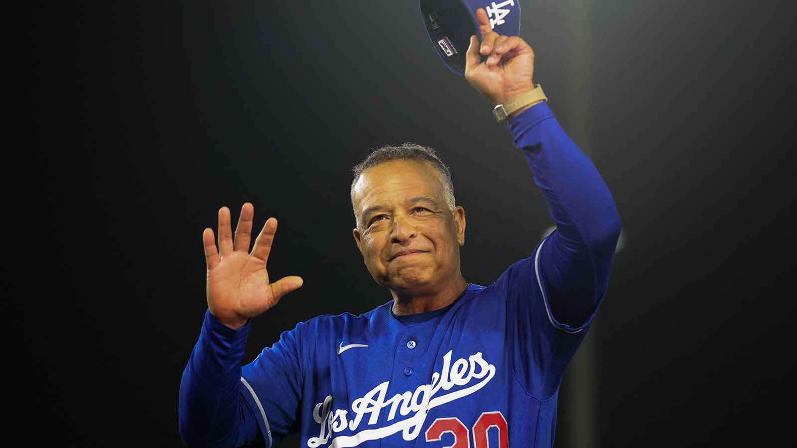 Dave Roberts Hit 1,000 Wins Faster Than Any MLB Manager Ever. Then He Popped Champagne.
