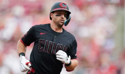 Spencer Steer’s Inside-the-Park Shot Sealed a Reds Win and Left Coors Field Baffled