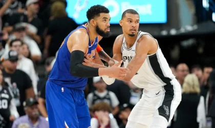 Knicks Star Karl-Anthony Towns Calls Wembanyama Generational but Won’t Cede the Spotlight