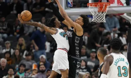 Ja Morant Puts Himself Above Every NBA Dunker Ever. Yes, Including Vince Carter.