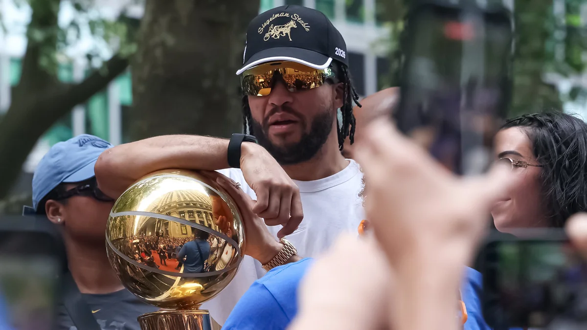 Jalen Brunson Shuts Down LeBron James Recruiting Talk With One Simple Answer