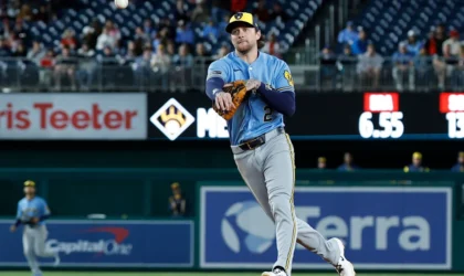 Brewers Lose Another Starter as Brice Turang Exits With Foot Injury