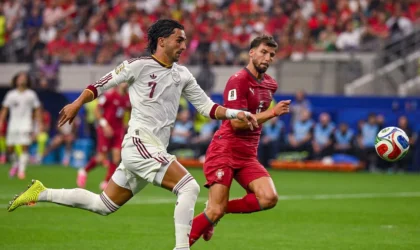 Ferran Torres Admits He Was Terrified of Messi. Then He Beat Him to Win the World Cup.