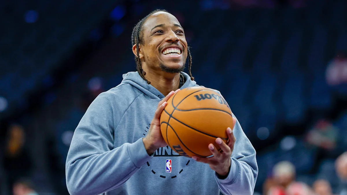 Drake’s Inner Circle Is Publicly Against DeMar DeRozan Coming Back to Toronto