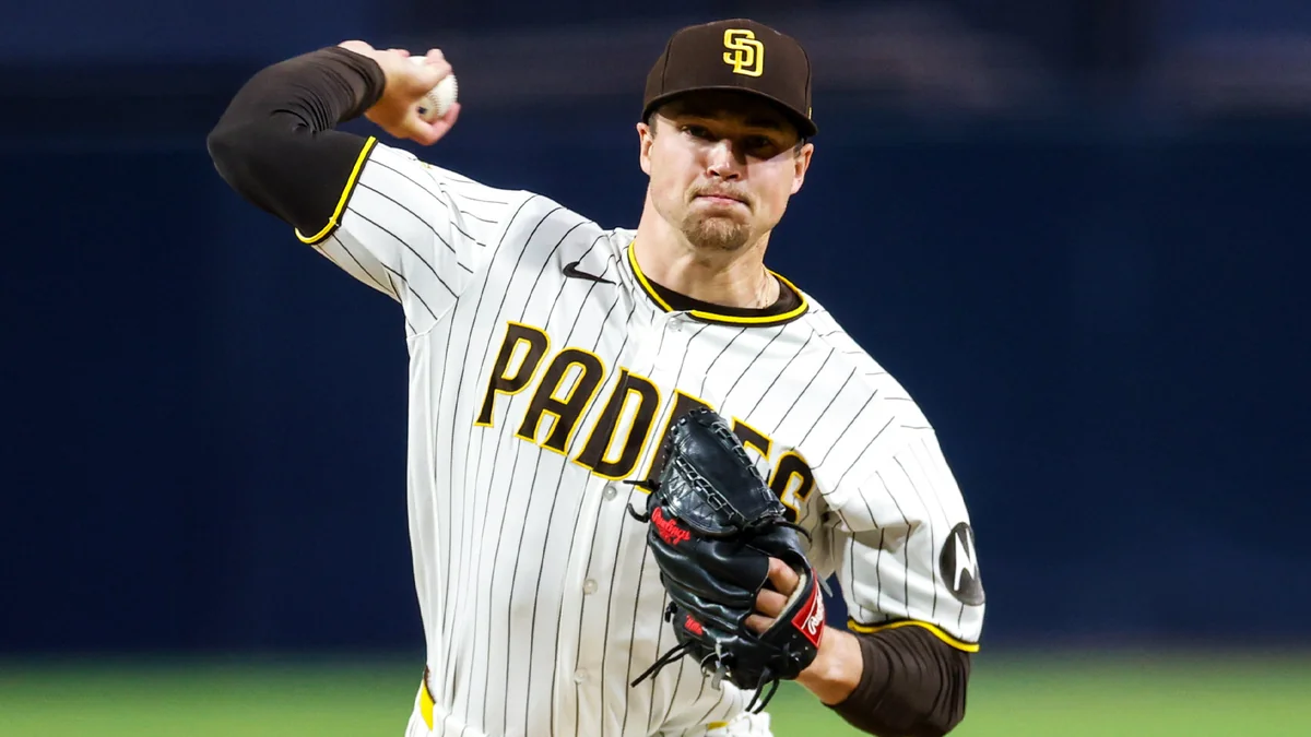 One MLB Insider Thinks the Padres Will Trade Their Unhittable Closer — Here’s Why