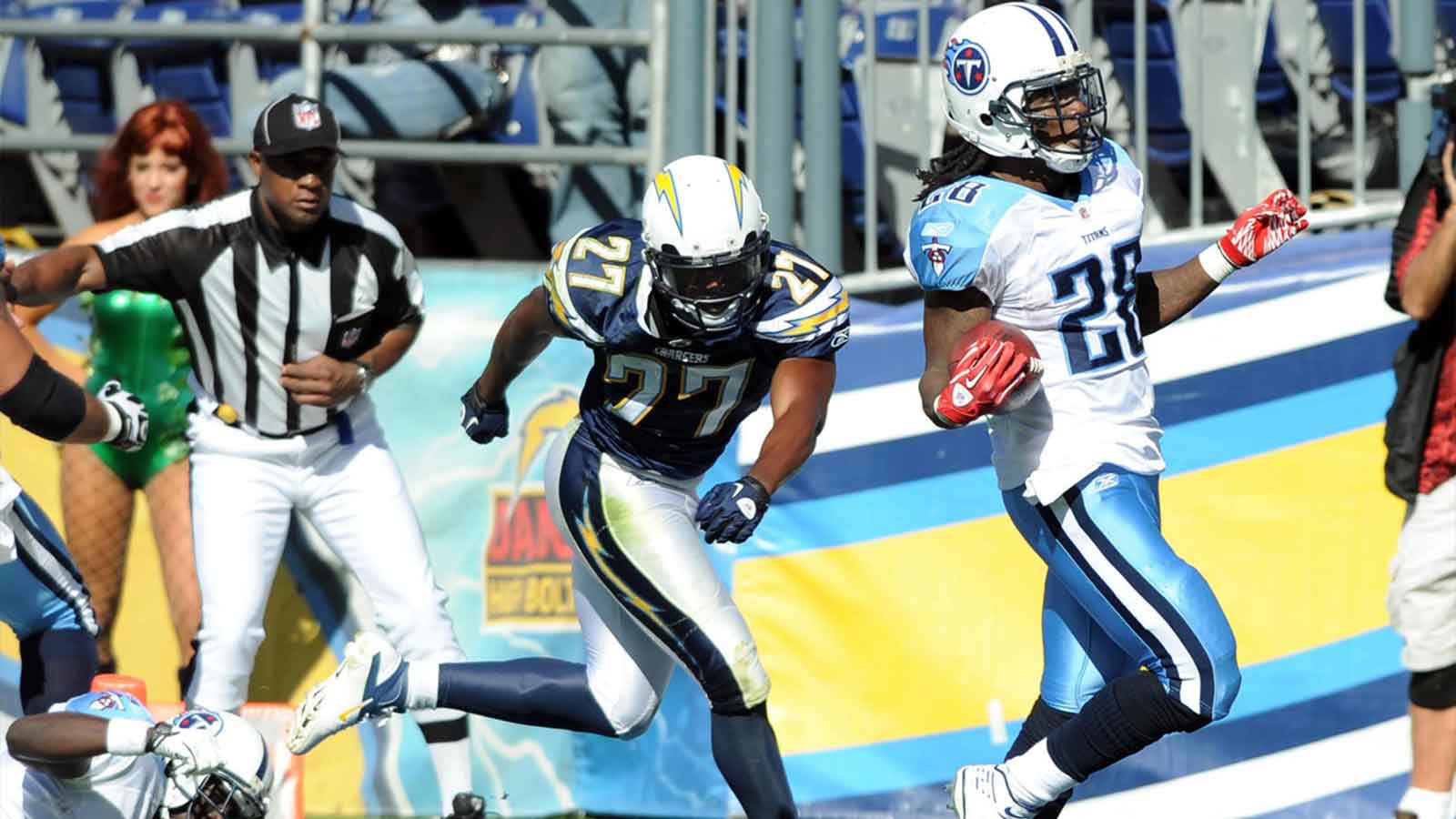 Chris Johnson Turns His ALS Diagnosis Into a New Ice Bucket Challenge Push