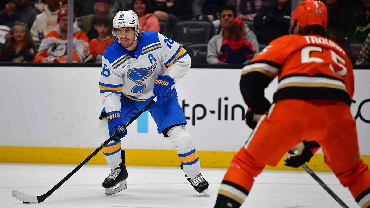 Robert Thomas Trade Could Finally Fix Boston’s Biggest Problem