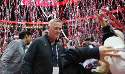 Blazers Owner Tom Dundon Wiped Out the Broadcast Team and Fans Are Furious