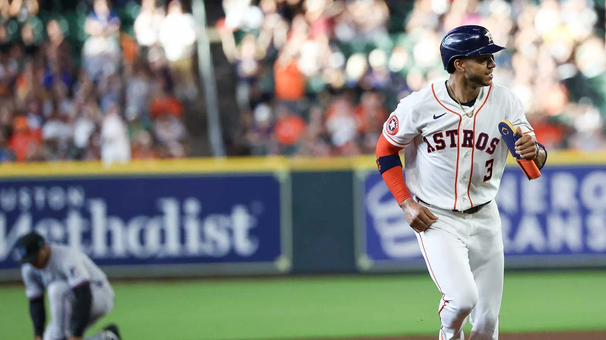 Astros Could Flip the AL Deadline by Selling, and That’s What Rival Execs Expect