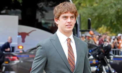 Arch Manning hit rock bottom. Then he got a call from Colt McCoy.