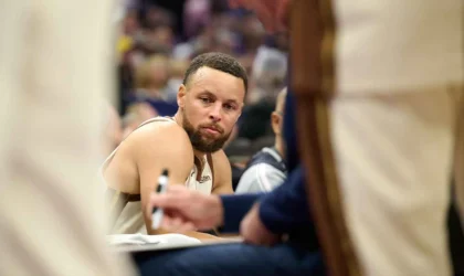 Warriors Chase LeBron, Giannis, End Up with Nothing. Fans Let Them Have It.