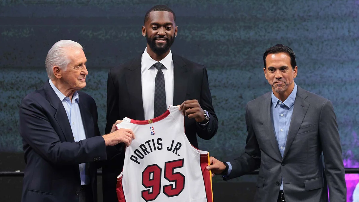 Bobby Portis Offered Cash for a Heat Teammate’s Jersey Number. He Got Rejected Anyway.