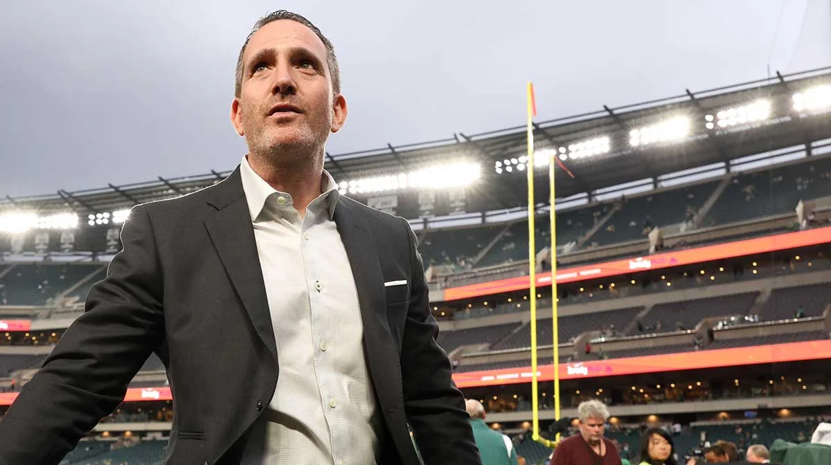 Howie Roseman Invited LeBron James to Eagles Practice. The Reaction Was Perfect.